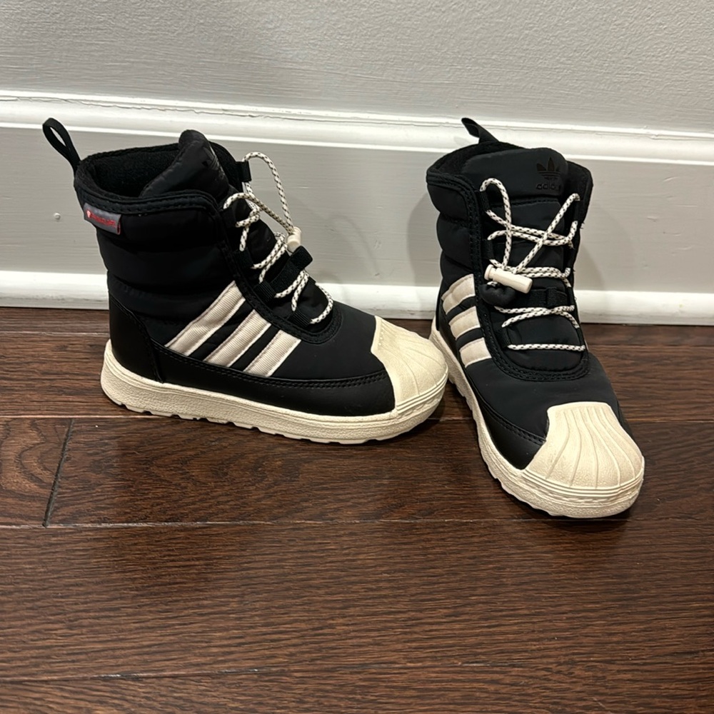 Adidas SUPERSTAR 360 2.0 BOOTS size 10US toddler